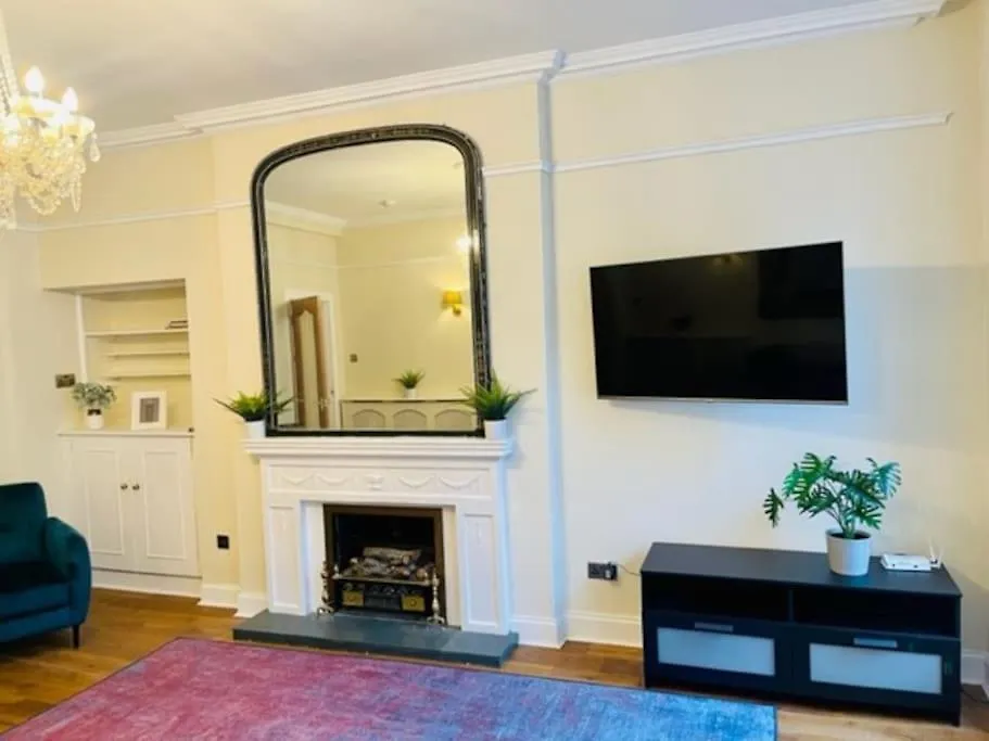 Stunning Royal Mile 2 Bedroom Apartment Edinburgh United Kingdom