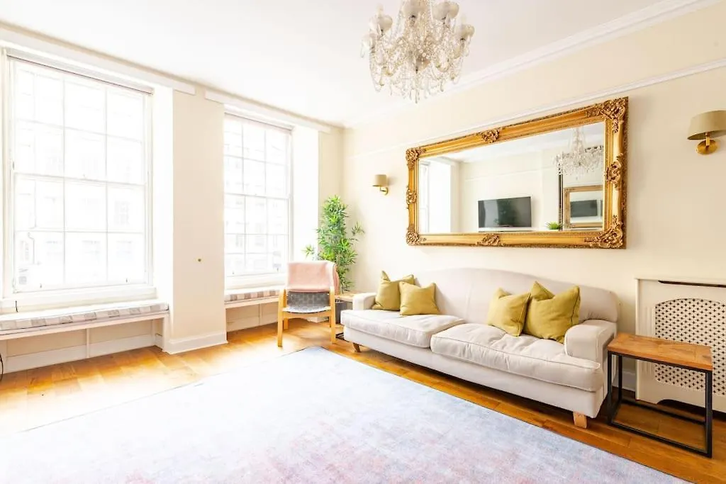 Stunning Royal Mile 2 Bedroom Apartment Edinburgh United Kingdom